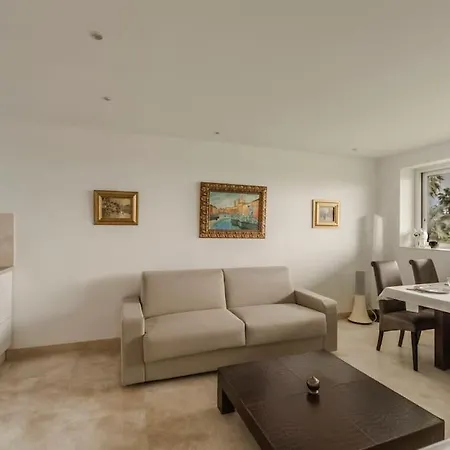 Apartamento Le Jacinthe Piscine Tennis Vallauris