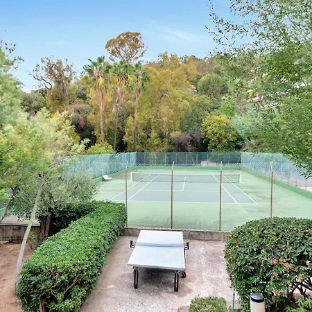 Le Jacinthe Piscine Tennis Vallauris